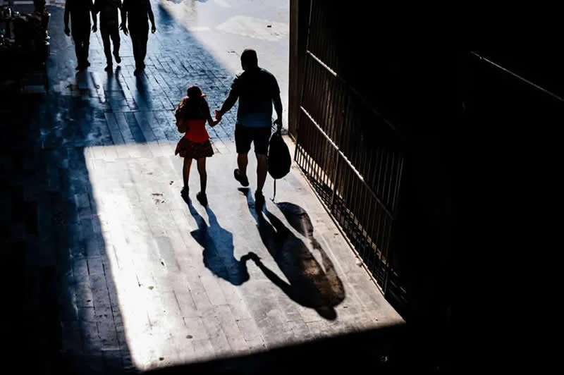 Street Photos Bursting With Shadows, Color and Timing