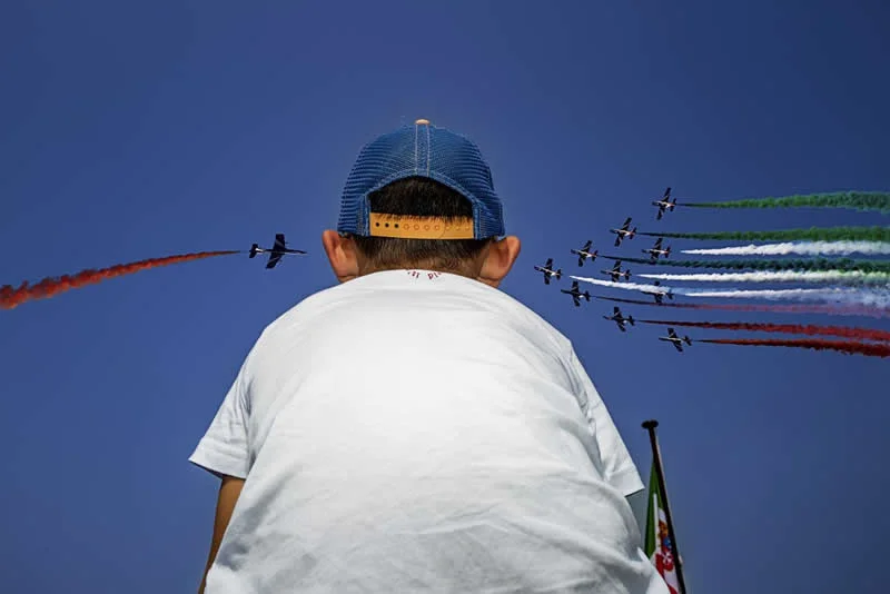Tricolor Threats by Paolo Dellepiane - Urban Photo Awards 2026 Winners